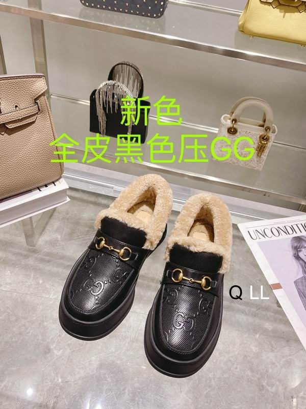 Gucci Women's Shoes 56